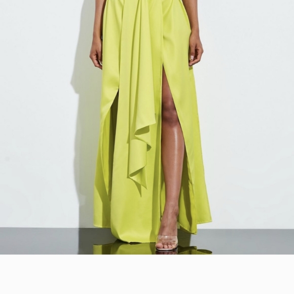 Peace + Love Lime Satin Split Leg Maxi Skirt size UK 8 /small - Picture 2 of 7